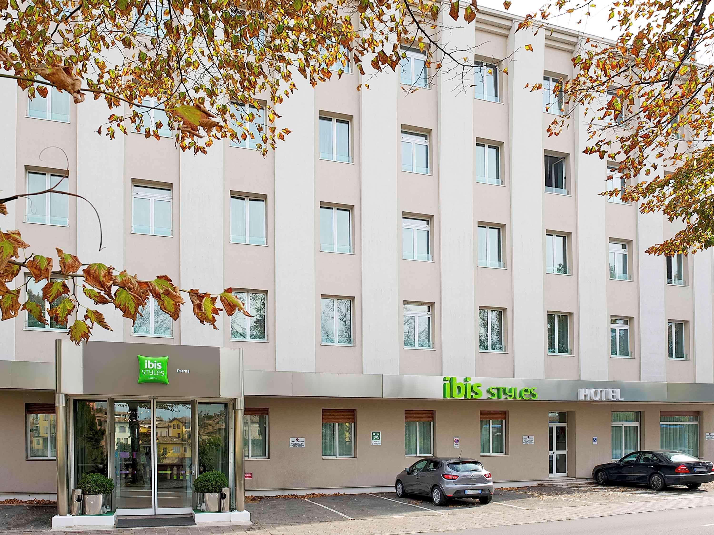 Ibis Styles Parma Toscanini Экстерьер фото